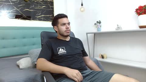 Snapshot of trevor_ash chatting on 02/10/26, 03:32 TREVOR online show from 02/10/26, 03:32