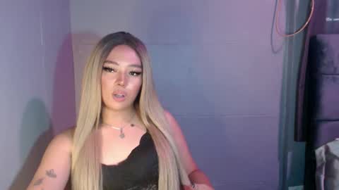 trexie_fucks15 online show from 09/29/25, 11:09