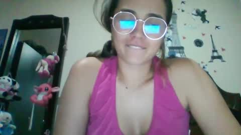 Snapshot of triana_bell chatting on 01/28/25, 01:50 triana_bell online show from 01/28/25, 01:50