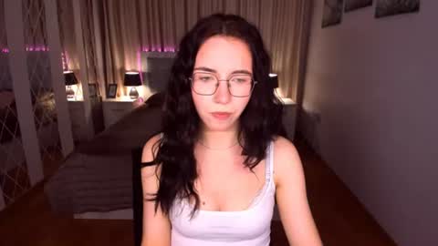 Snapshot of triciadaisy chatting on 07/03/26, 03:51 TriciaDaisy online show from 07/03/26, 03:51