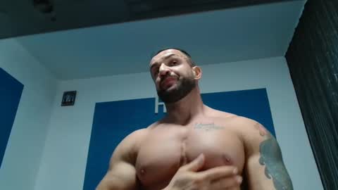 Snapshot of tridentmuscles chatting on 01/05/25, 08:00 tridentmuscles online show from 01/05/25, 08:00