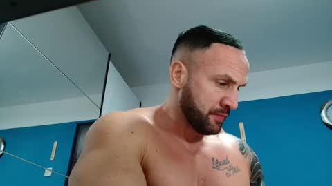 Snapshot of tridentmuscles chatting on 01/22/25, 10:26 tridentmuscles online show from 01/22/25, 10:26