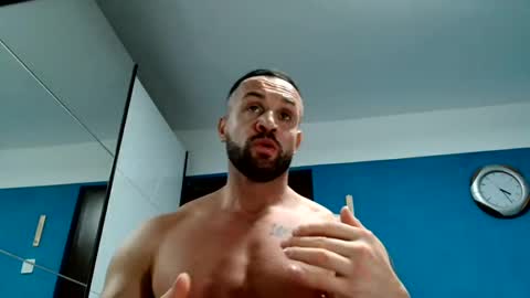 Snapshot of tridentmuscles chatting on 02/03/25, 02:24 tridentmuscles online show from 02/03/25, 02:24