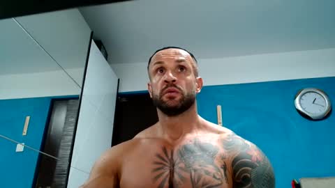 Snapshot of tridentmuscles chatting on 10/20/25, 10:21 tridentmuscles online show from 10/20/25, 10:21