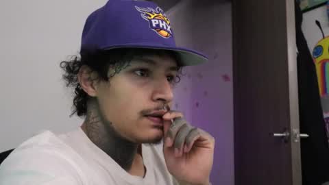 - trieone online show from 12/19/25, 01:51