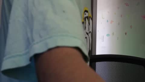 - trieone online show from 01/18/26, 03:16