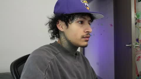 - trieone online show from 02/01/26, 04:38