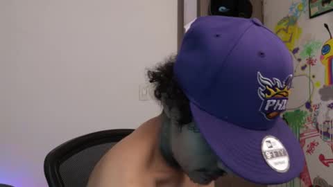 - trieone online show from 02/15/26, 02:03