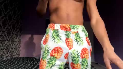 WapBopper online show from 12/24/24, 08:49