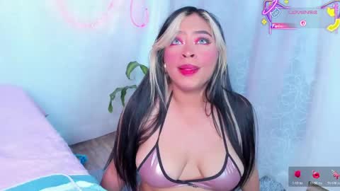 Snapshot of trina_dante_12 chatting on 05/28/26, 03:04 trina dante online show from 05/28/26, 03:04