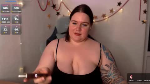 Snapshot of trinititi chatting on 12/04/25, 10:29 Tina online show from 12/04/25, 10:29