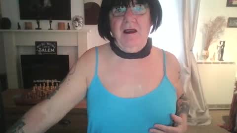 Snapshot of trinity1011 chatting on 03/09/25, 07:23 trinity1011 online show from 03/09/25, 07:23