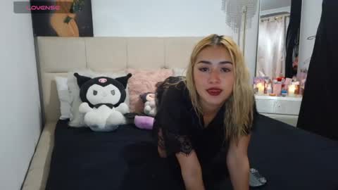trinitych_ online show from 06/04/26, 12:00