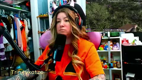 Trin Kat pet online show from 03/23/26, 05:28