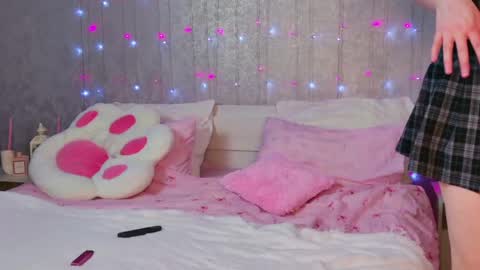 Snapshot of trinnitysweet chatting on 03/08/26, 02:21 Luna online show from 03/08/26, 02:21