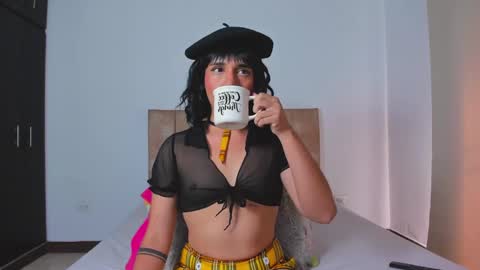 Triny online show from 10/11/25, 12:58