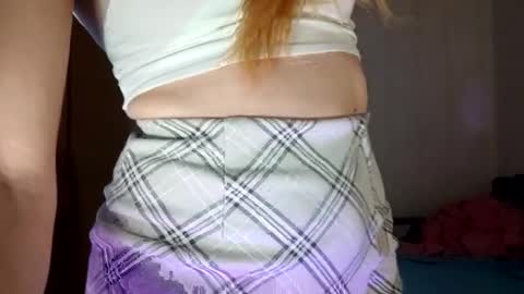 Snapshot of trioa chatting on 02/17/25, 10:25 Tony and Kristina wait you everyday start 2230-0000 GMT online show from 02/17/25, 10:25