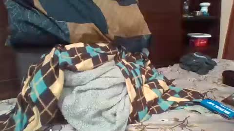 Raaz keeps ur Raaz online show from 11/26/25, 04:30