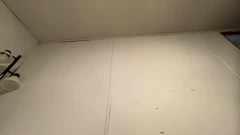 tripod99999 online show from 03/03/26, 06:14