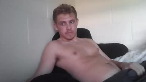 Snapshot of tripp_redmoore chatting on 05/07/26, 10:26 Tripp Redmoore online show from 05/07/26, 10:26