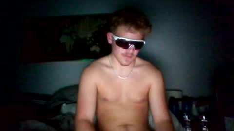 Snapshot of tripp_redmoore chatting on 07/31/26, 01:16 Tripp Redmoore online show from 07/31/26, 01:16