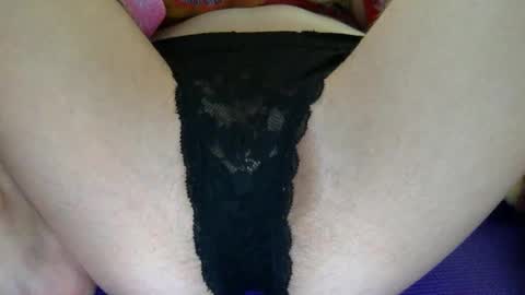 Snapshot of trippybb222 chatting on 04/14/26, 10:16 trippybb222 online show from 04/14/26, 10:16