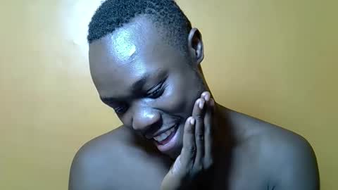 Snapshot of trisbaby3 chatting on 04/11/26, 02:43 Tris6 online show from 04/11/26, 02:43