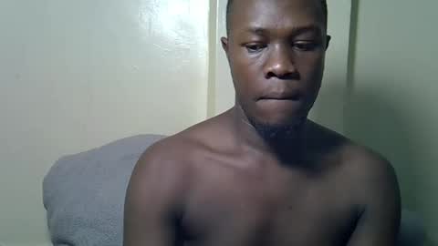 Snapshot of trisbaby3 chatting on 04/13/26, 05:07 Tris6 online show from 04/13/26, 05:07