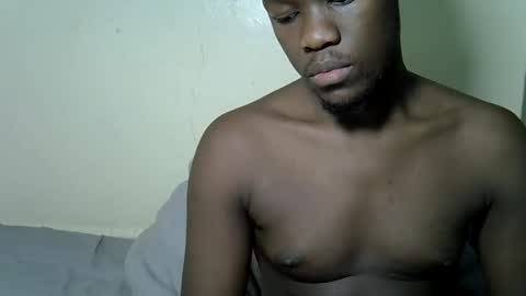 Snapshot of trisbaby3 chatting on 04/16/26, 11:40 Tris6 online show from 04/16/26, 11:40