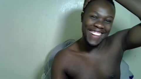 Snapshot of trisbaby3 chatting on 04/24/26, 07:49 Tris6 online show from 04/24/26, 07:49