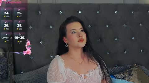 Snapshot of trisha_winslet chatting on 01/12/25, 10:54 trisha_winslet online show from 01/12/25, 10:54