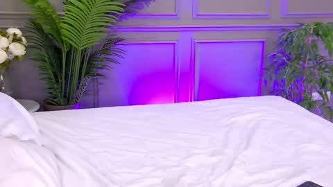 Snapshot of trisha_winslet chatting on 10/06/25, 08:45 trisha_winslet online show from 10/06/25, 08:45