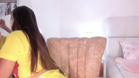 Trissha online show from 11/19/25, 02:39