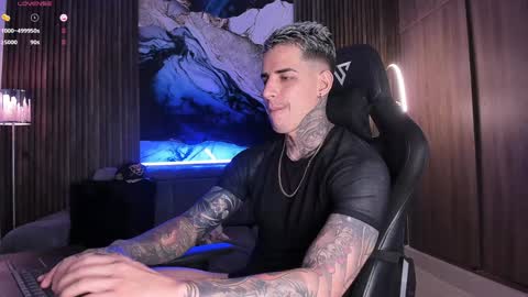 Snapshot of trisstan_ chatting on 12/20/24, 09:28 Alexander online show from 12/20/24, 09:28