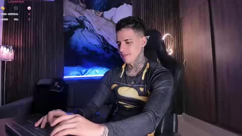 Snapshot of trisstan_ chatting on 03/03/25, 09:26 Alexander online show from 03/03/25, 09:26