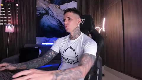 Snapshot of trisstan_ chatting on 09/12/25, 05:02 Alexander online show from 09/12/25, 05:02