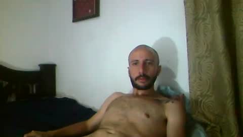 Snapshot of tristan_drumm chatting on 09/30/25, 01:32 tristan online show from 09/30/25, 01:32