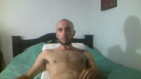 Snapshot of tristan_drumm chatting on 10/14/25, 03:29 tristan online show from 10/14/25, 03:29