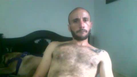 Snapshot of tristan_drumm chatting on 12/19/25, 09:44 tristan online show from 12/19/25, 09:44