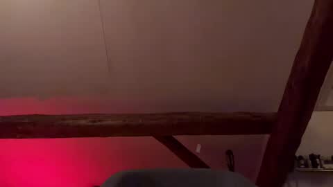 Snapshot of tritonspace chatting on 02/22/25, 05:34 Triton online show from 02/22/25, 05:34