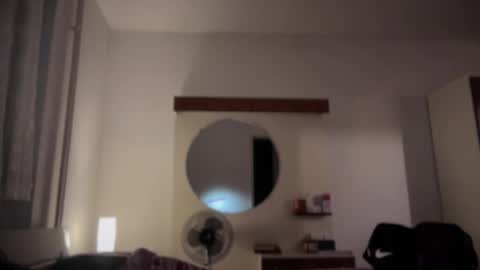 Snapshot of tritonspace chatting on 09/15/25, 02:44 Triton online show from 09/15/25, 02:44