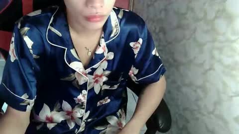 Snapshot of trixie_loresucker chatting on 10/26/25, 03:34 trixie_loresucker online show from 10/26/25, 03:34