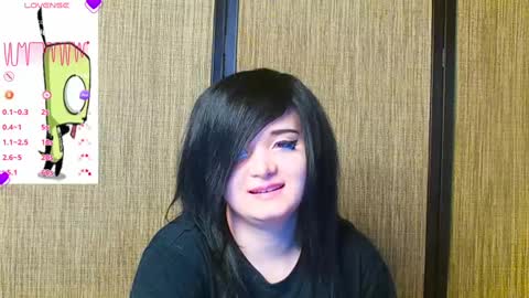 trixiedoescamcam online show from 03/08/25, 01:17