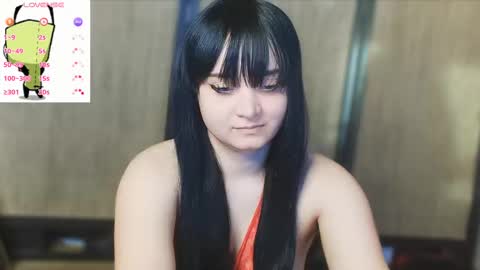 trixiedoescamcam online show from 10/14/25, 10:10