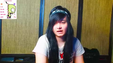 Snapshot of trixiedoescamcam chatting on 12/21/25, 11:12 trixiedoescamcam online show from 12/21/25, 11:12