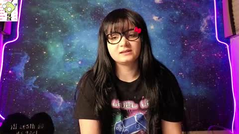 Snapshot of trixiedoescamcam chatting on 04/11/26, 12:15 trixiedoescamcam online show from 04/11/26, 12:15