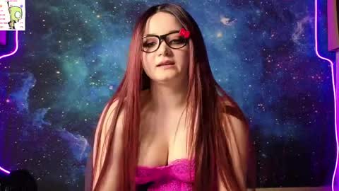 Snapshot of trixiedoescamcam chatting on 04/14/26, 12:05 trixiedoescamcam online show from 04/14/26, 12:05