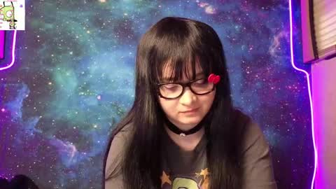 Snapshot of trixiedoescamcam chatting on 04/20/26, 10:55 trixiedoescamcam online show from 04/20/26, 10:55