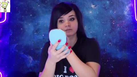 trixiedoescamcam online show from 05/19/26, 04:13
