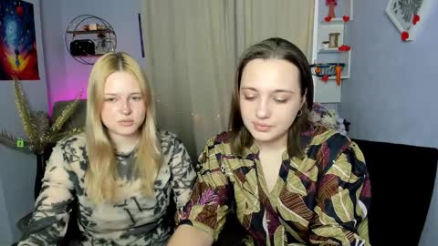 Snapshot of trixy_melison chatting on 04/05/26, 09:17 Trixy online show from 04/05/26, 09:17